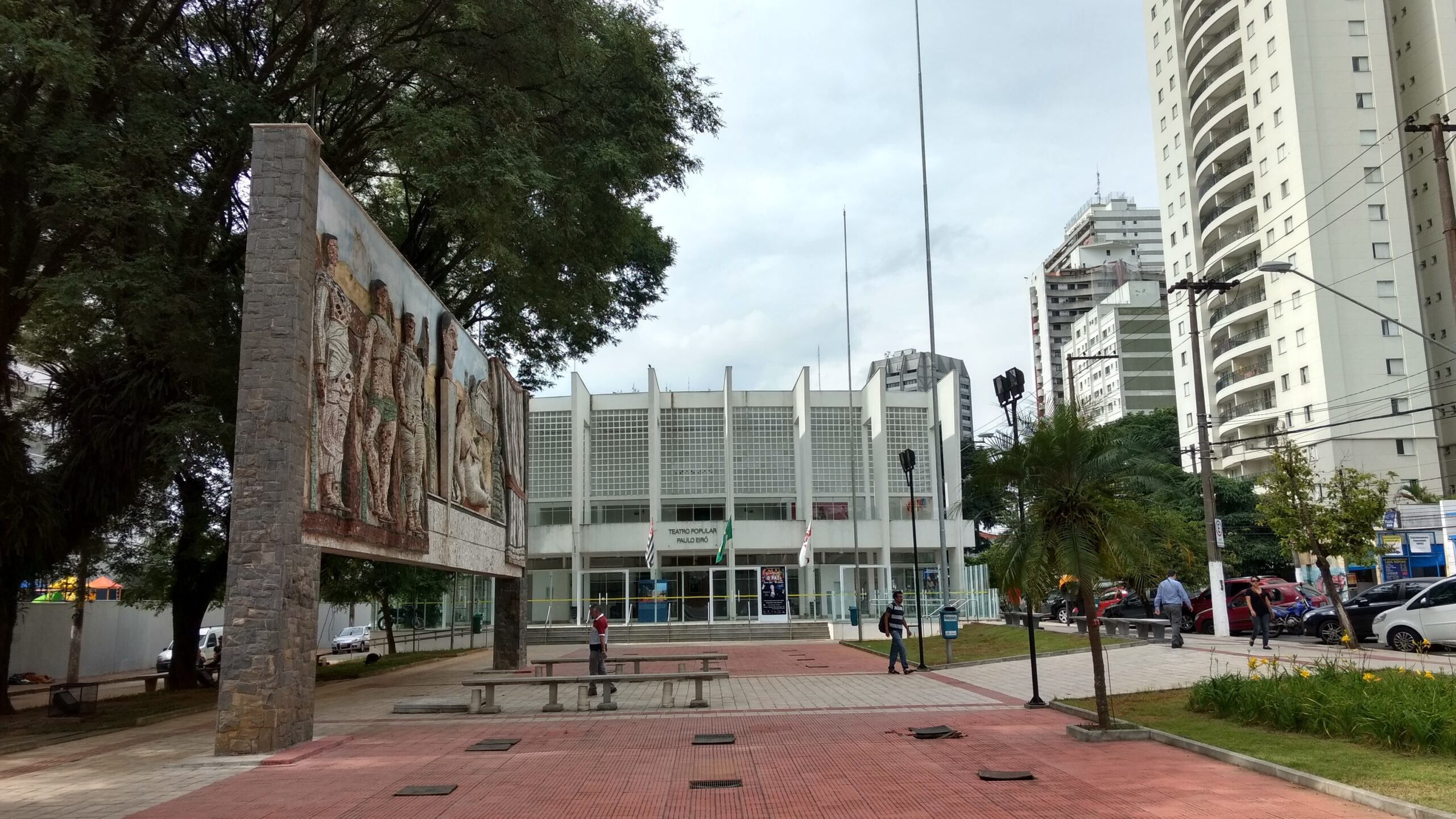 Conheça o Teatro Paulo Eiró: referência cultural no Alto da Boa Vista